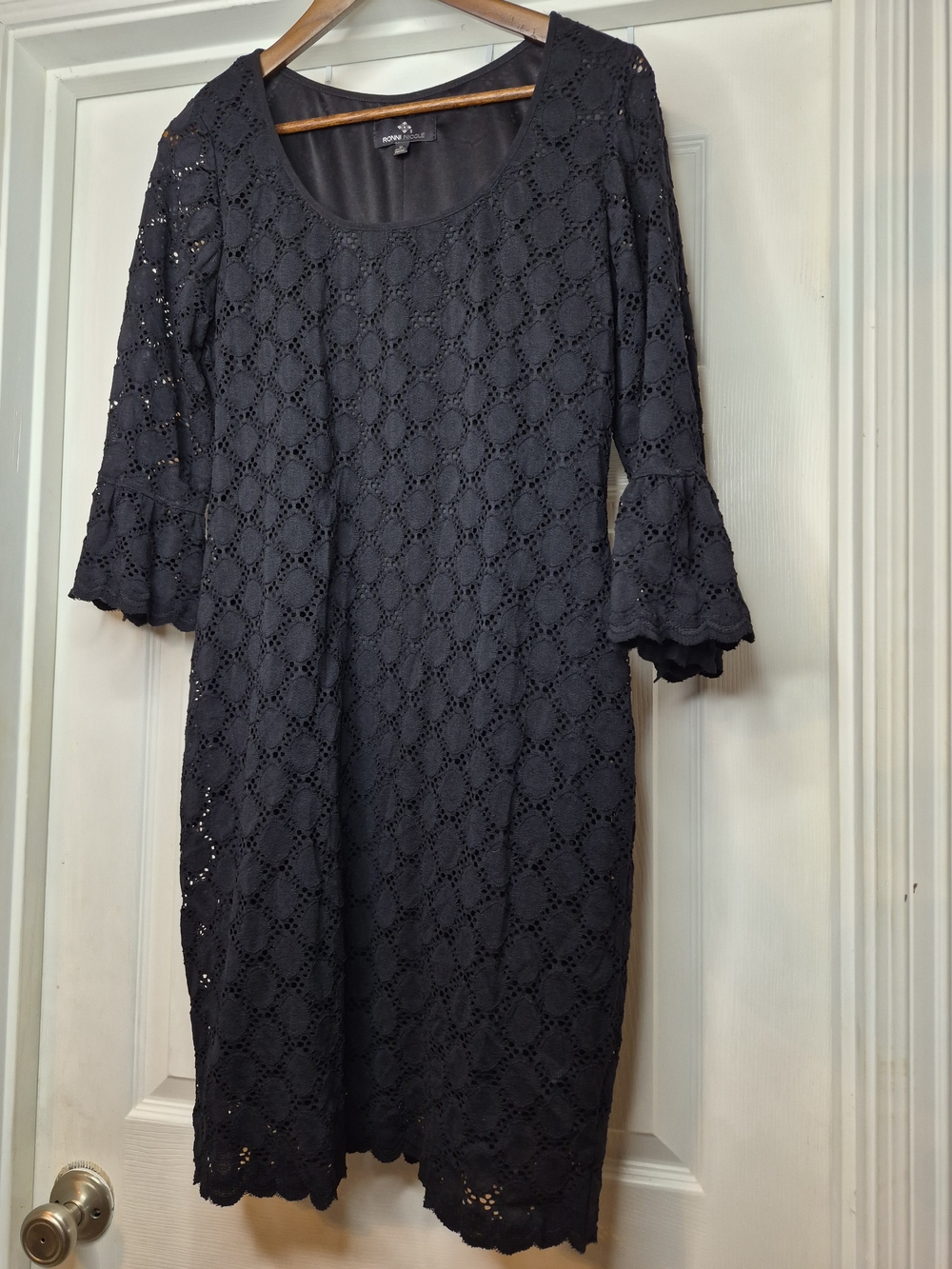 Ronni Nicole Black Eyelet Lace Midi Dress Medium